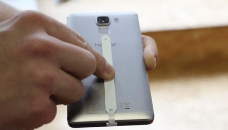 Стикер от Energysquare для беспроводной зарядки почти любого смартфона или планшета