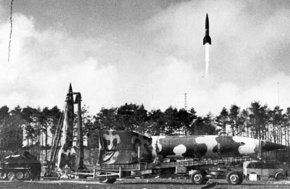 Ракета V-2 Вернера фон Брауна