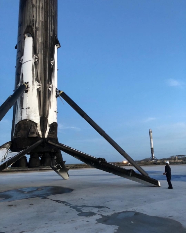 ступени Falcon Heavy
